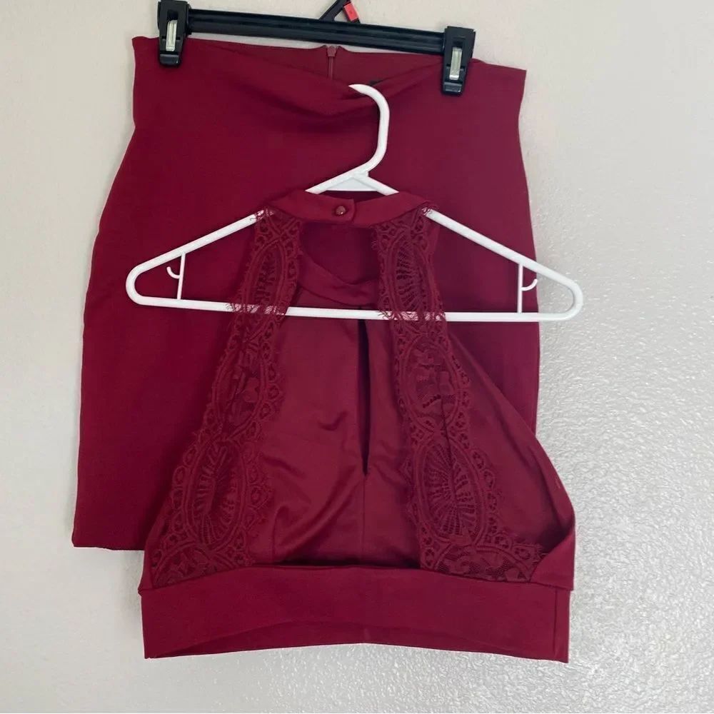 Lulus 2 piece Chic My Interest Burgundy red lace crop top dress mini skirt L - Picture 3 of 13